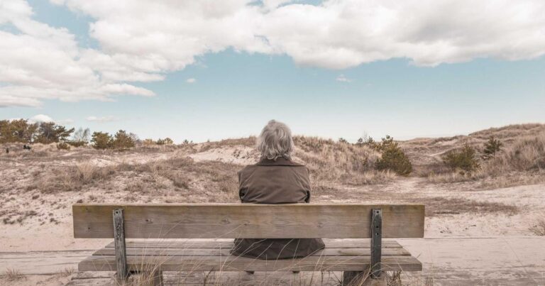 Top Aesthetic Deep Quotes for Deep Thinkers