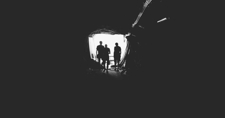 Famous Aesthetic Deep Quotes for Overthinkers