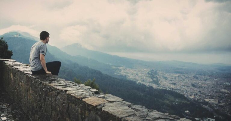 Handpicked Aesthetic Deep Quotes for Soul Searching